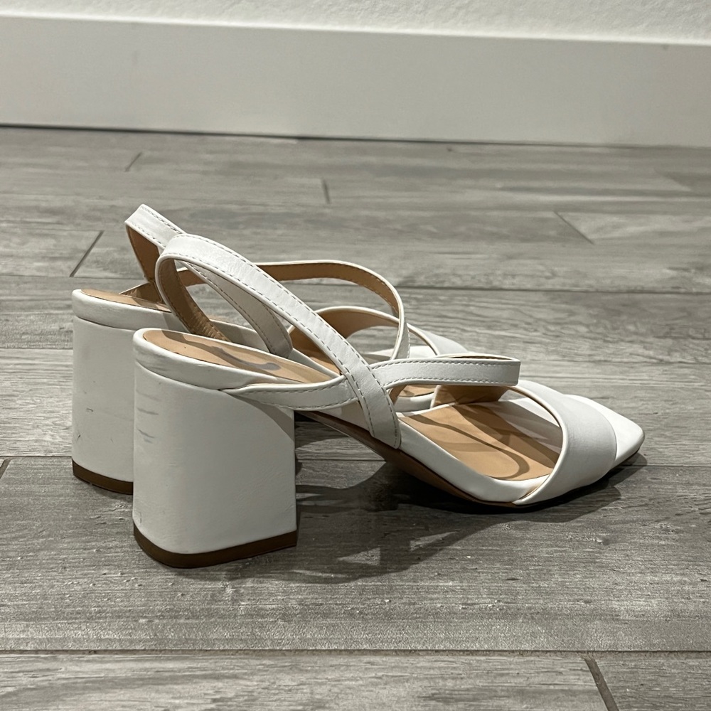 JOURNEE Collection Lirryc Strappy Sandal
